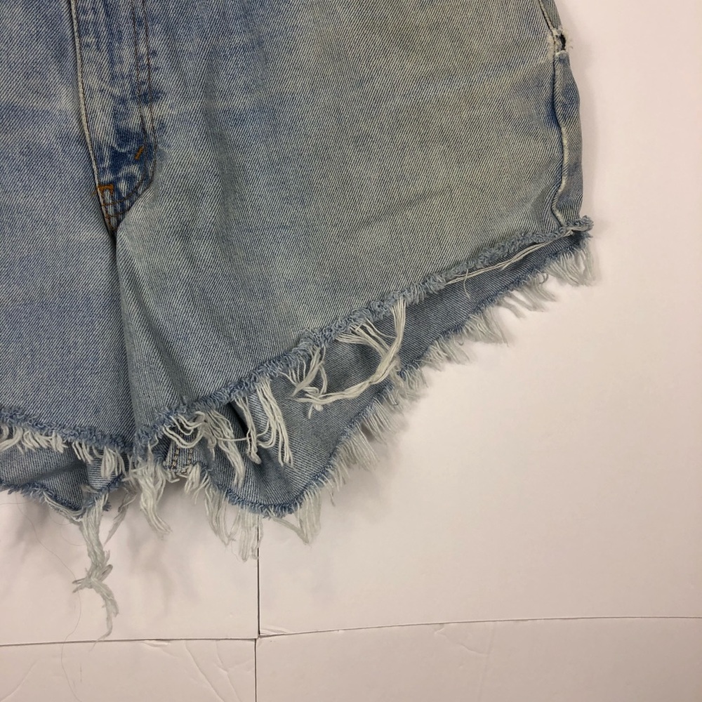 Vintage High Waisted Denim Shorts Sz 36 - Picture 4 of 7